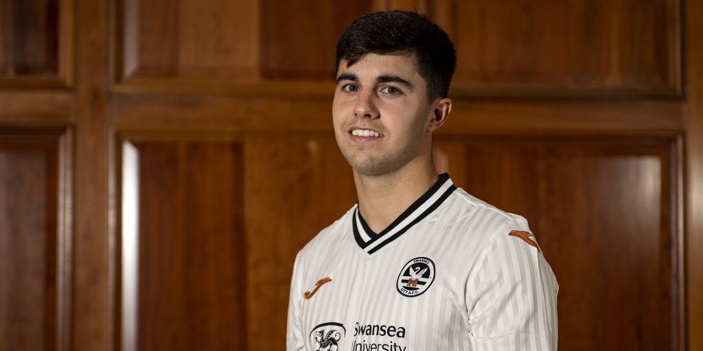 Swansea City complete Liam Walsh signing Swansea
